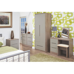 Munich 3 Drawer Vanity Munich 3 Drawer Vanity